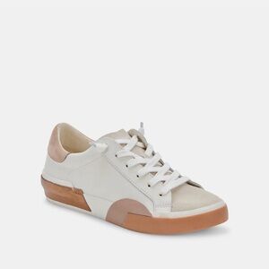 Dolce Vita Sneakers